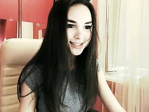 teen monicutex masturbating on live webcam