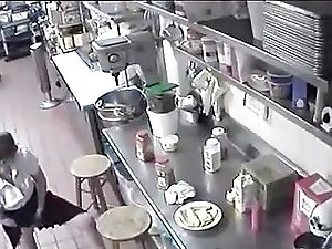 Einmal Fotzen-Hotdog, bitte! Guten Appetit!!!